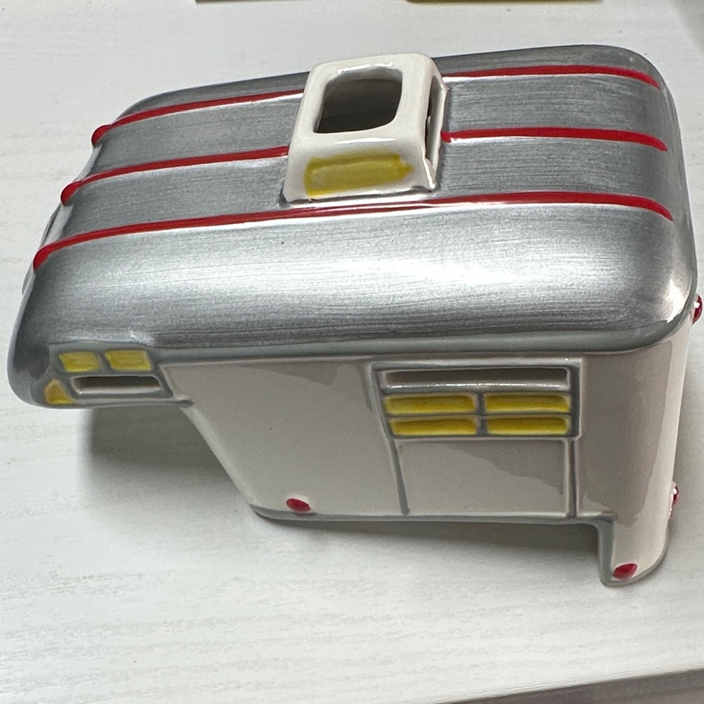 Silver and White Ceramic Camper Decor Scentsy camper shell truck topper - Picture 2 of 4